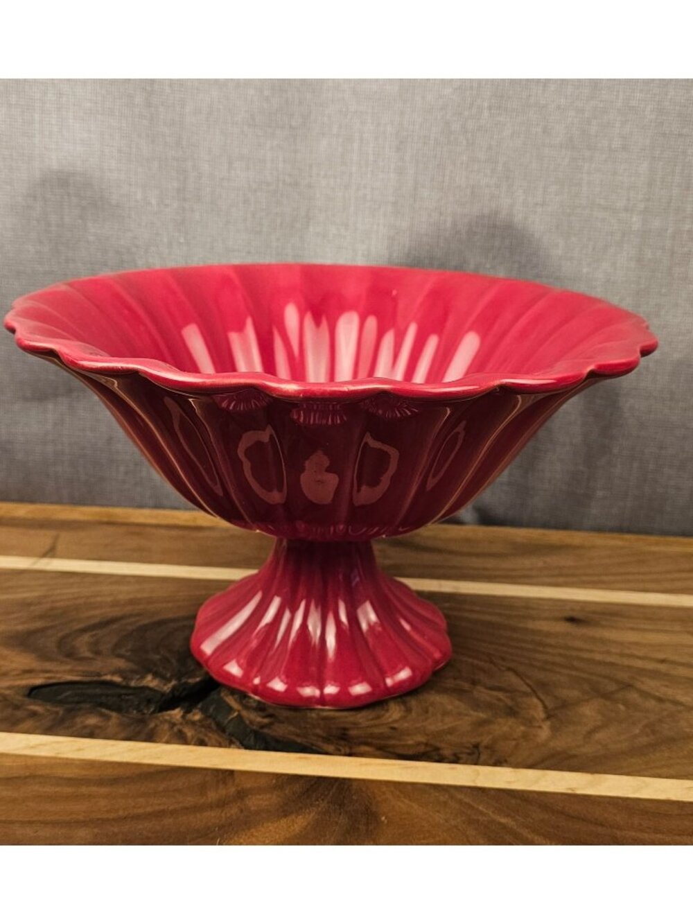 Vintage Red Ceramic Pedestal Bowl With Scalloped Edges - Decorative Centerpiece